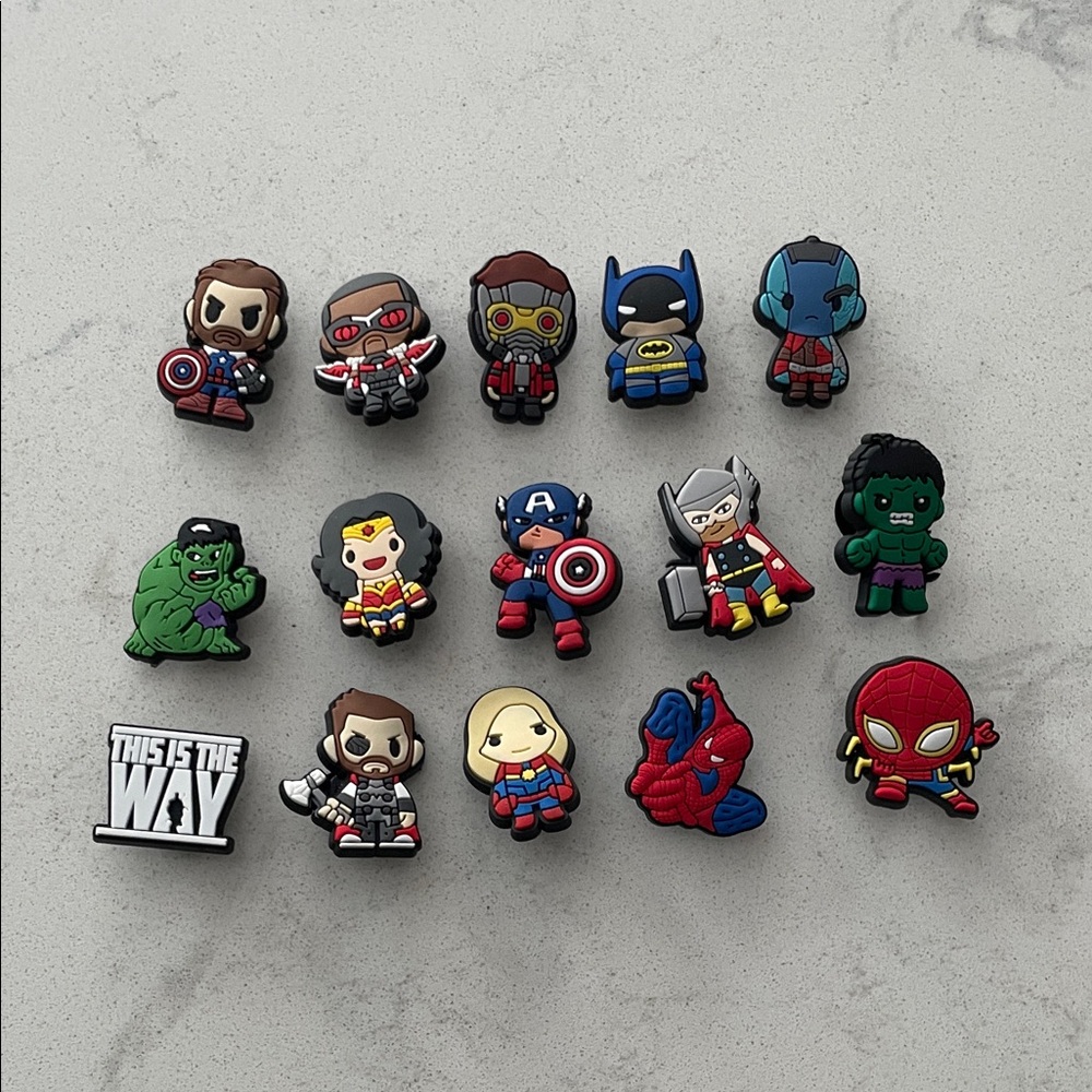 Marvel Superhero Shoe Charms Set (15)